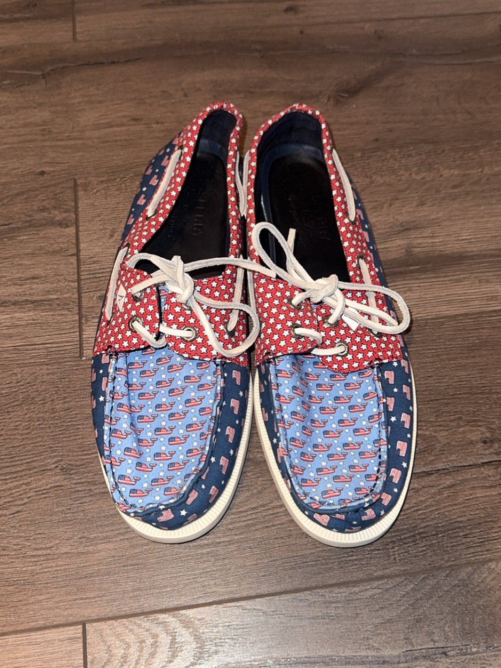 Men’s Sperry X Vineyard vines Red & Blue Star-Print Canvas Boat Shoes
